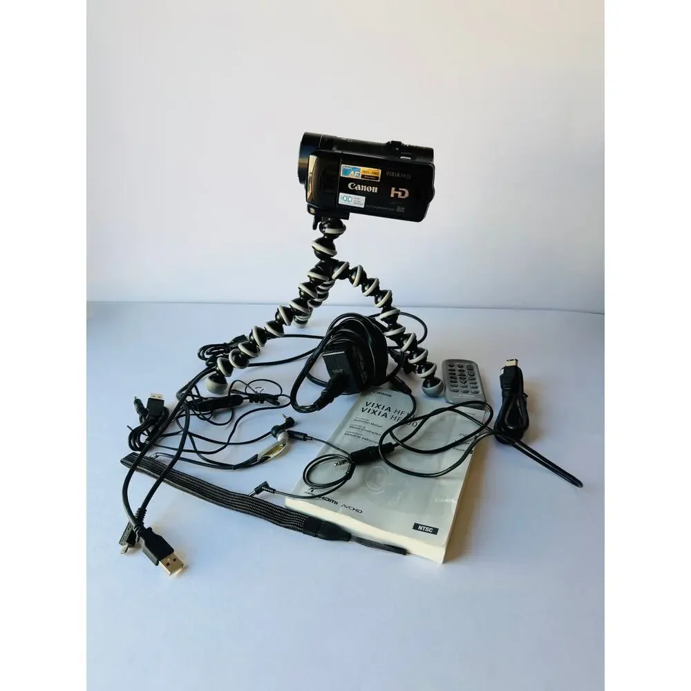 Canon VIXIA HF10 HD Camcorder Bundle Joby Tripod Remote Tested Works